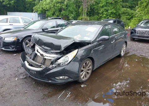 2013 Hyundai Sonata Se z USA, uszkodzony, nr VIN 5NPEC4AC5DH515095